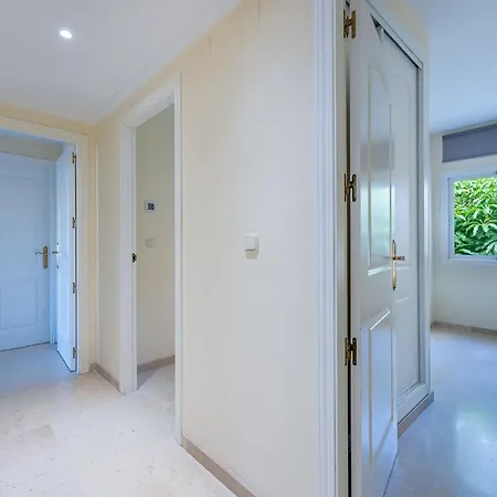 Lägenhet Hills Chic 3 Bed Elviria,