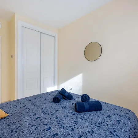 Hills Chic 3 Bed Elviria, Lejlighed Marbella