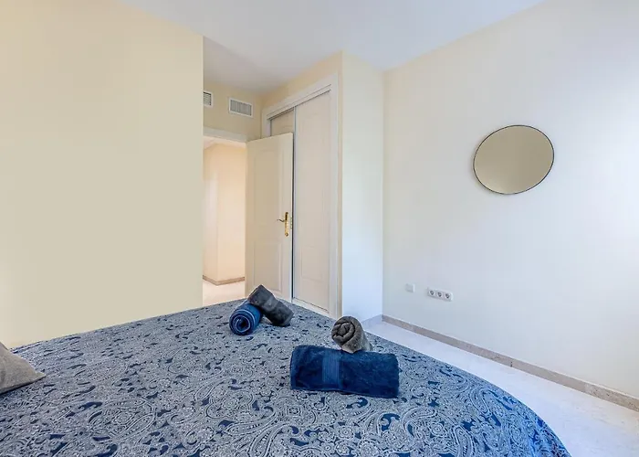 Hills Chic 3 Bed Elviria, Daire *